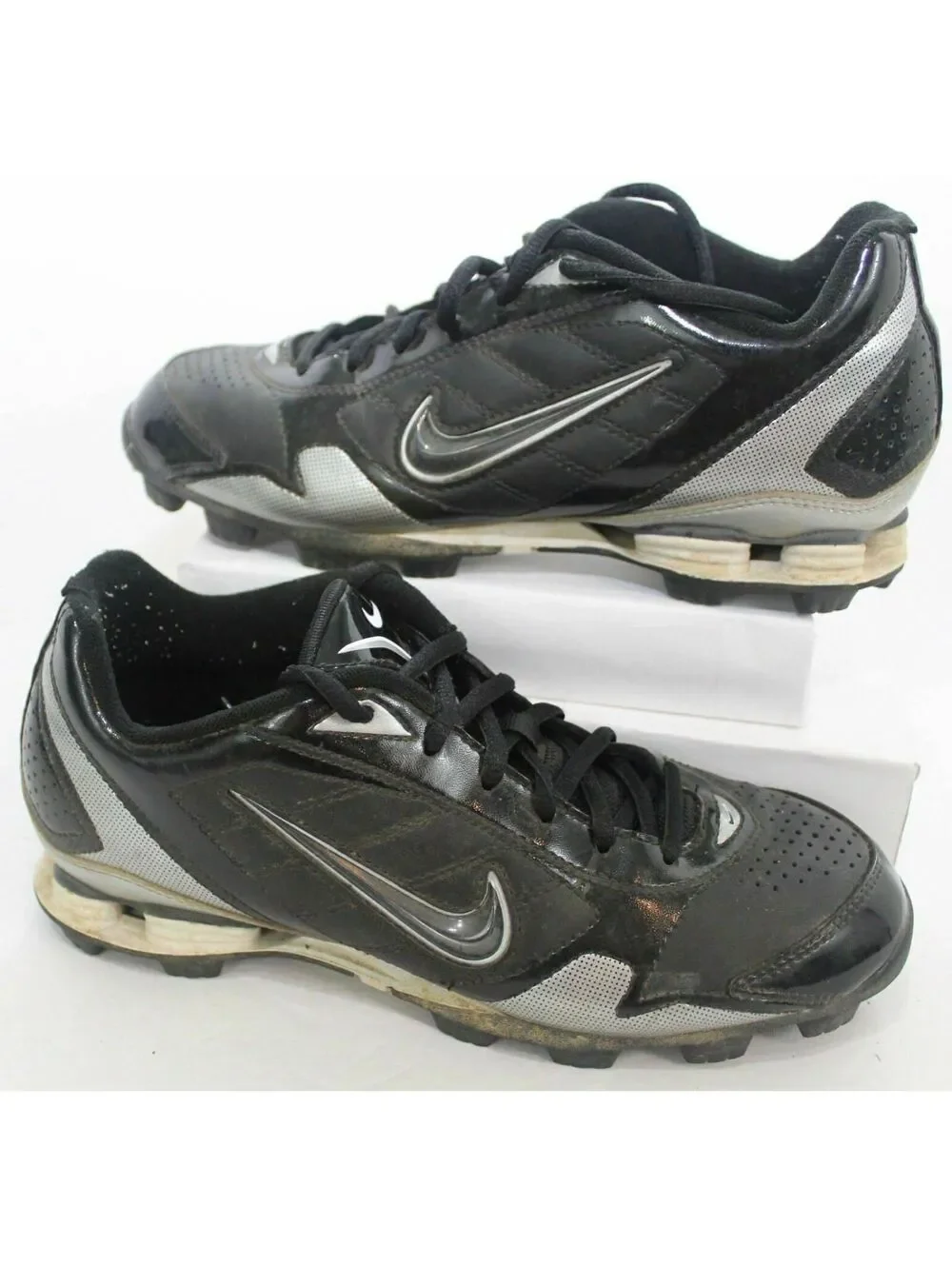 Nike Youth Size 5.5Y Womens Sz 7.5 Baseball Softball Football Expand Tech Cleats